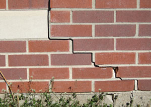 a foundation wall crack on a Orangevale home.